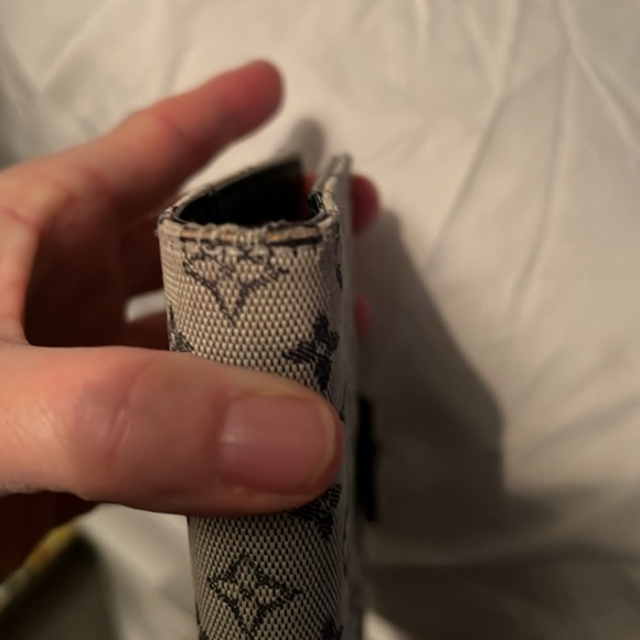 Louis Vuitton mini planner - Picture 8 of 11